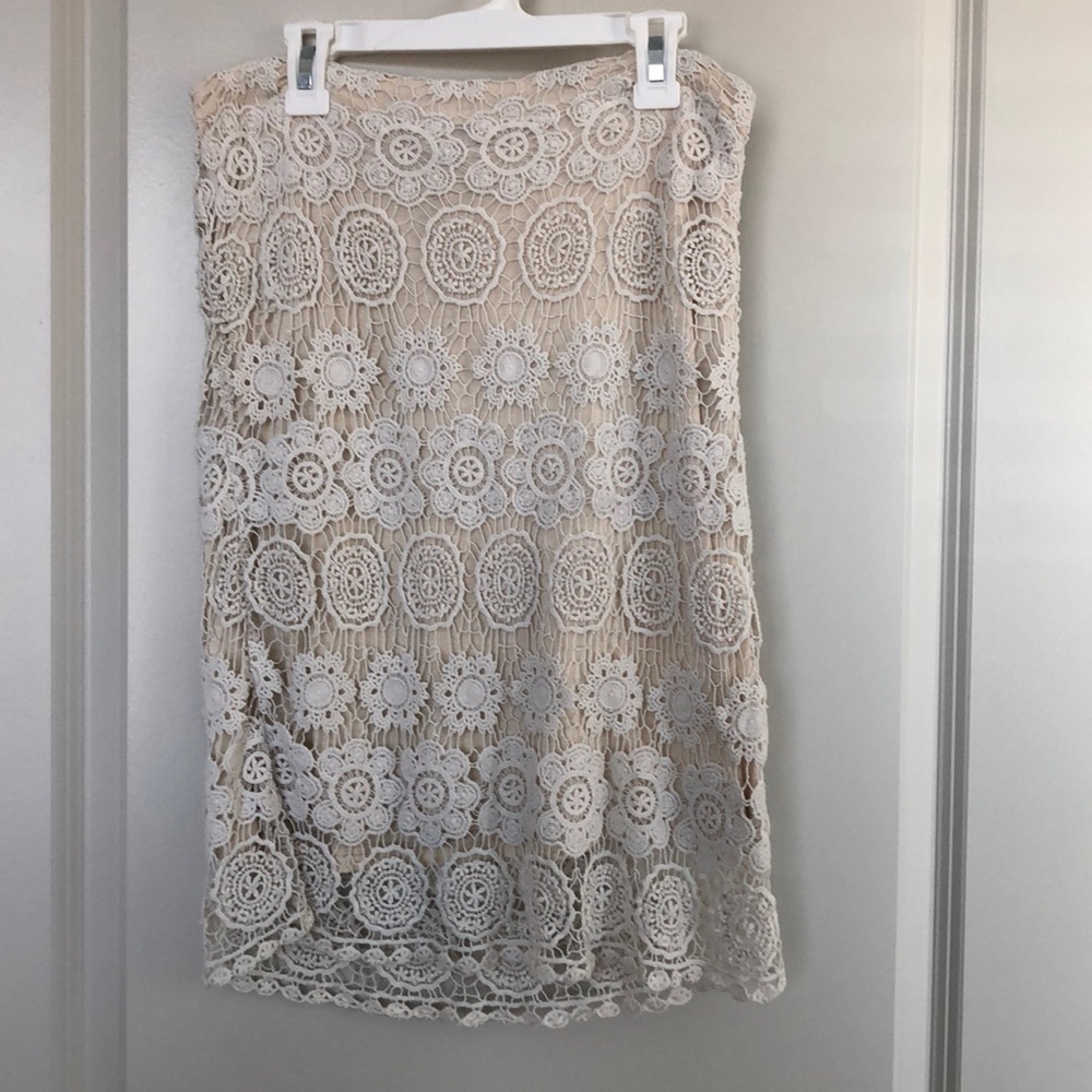 Lacy pencil skirt